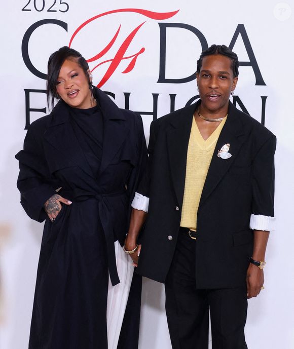 Rihanna et Asap Rocky assistent aux 2025 CFDA Awards à New York le 3 novembre 2025. Photo par Charles Guerin/ABACAPRESS.COM