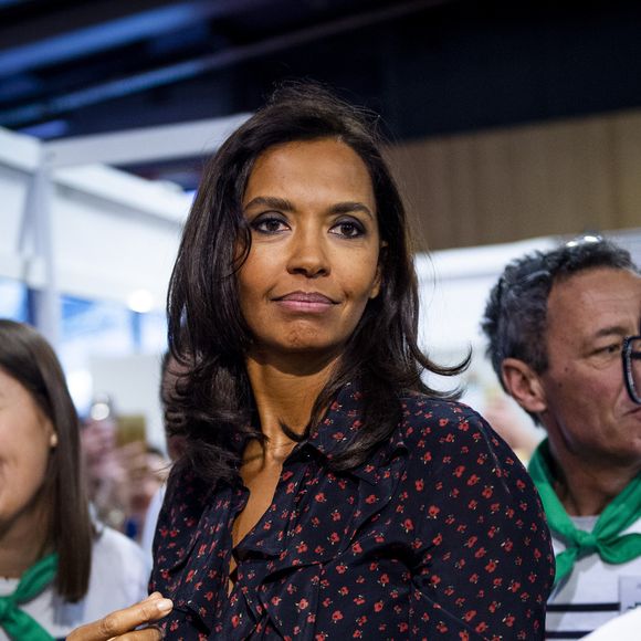 En effet, l'animatrice a emprunté celui d'un ex-petit-ami au début de sa carrière à la télé. 

Karine Le Marchand (marraine de la CNDP (Commission nationale du débat public) et animatrice de lémission "L'amour est dans le pré") au 57ème salon International de l'Agriculture au parc des expositions de la porte de Versailles à Paris, France, le 23 février 2020. © Jean-Baptiste Autissier/Panoramic/Bestimage