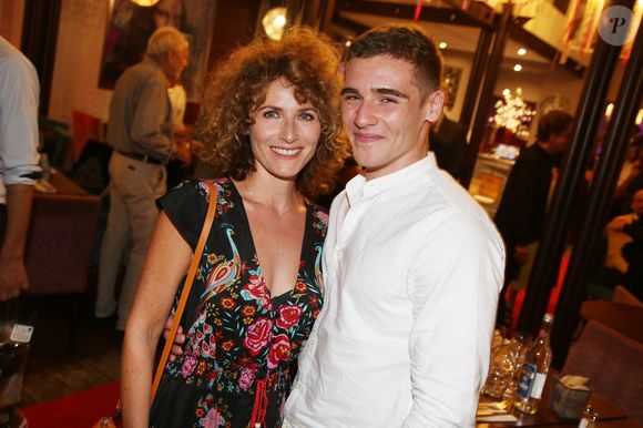 Depuis un an, il partage de temps en temps l'écran avec sa mère dans la série de TF1 "Ici tout commence".

Exclusif - Elsa Lunghini et son fils Luigi Kröner lors du premier jour de la 11ème édition du festival du Film Francophone d'Angoulême, le 21 août 2018.

Photo : Jerome Domine / Abacac
