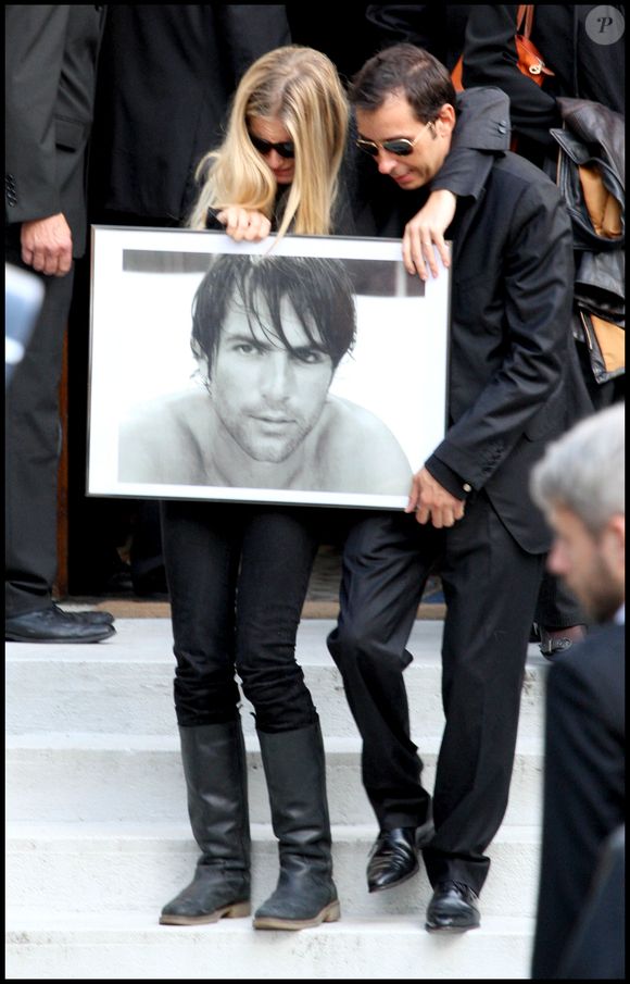 Valérie Bourdin lors des obsèques de son ancien compagnon Filip Nikolic à l'église russe de Sainte Geneviève des Bois en 2009.
Crédit : Bestimage