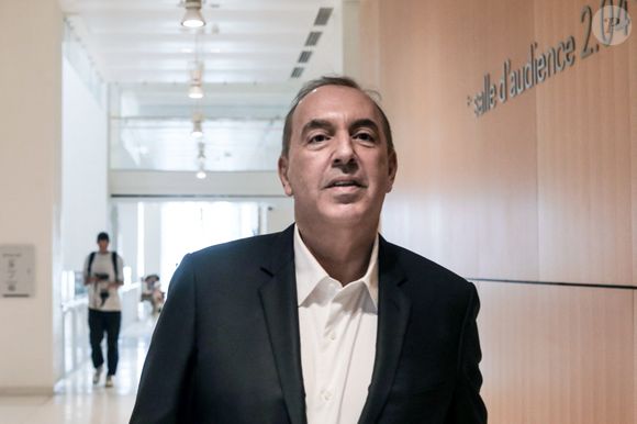 L'animateur de radio, journaliste, présentateur de télévision et producteur français, Jean-Marc Morandini arrive à la chambre correctionnel du tribunal judiciaire de Paris Batignolles, jugé pour "harcèlement sexuel" et "travail dissimulé", à Paris, Ffrance, le 13 juin 2023. © Stéphane Lemouton/Bestimage