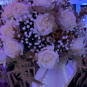 Quand le diapo fait son effet", a-t-elle écrit en légende d’une vidéo, révélant les regards touchés des convives devant ces souvenirs immortalisés.
Elodie Gossuin fête l'anniversaire de Rose et Jules 20 décembre 2025 @Instagram