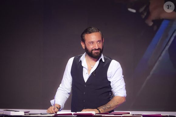 Exclusif - Cyril Hanouna, sur le plateau de  TBT9 présenté par C.Hanouna, et diffusé en direct sur W9, Paris, France. © Jack Tribeca / Bestimage