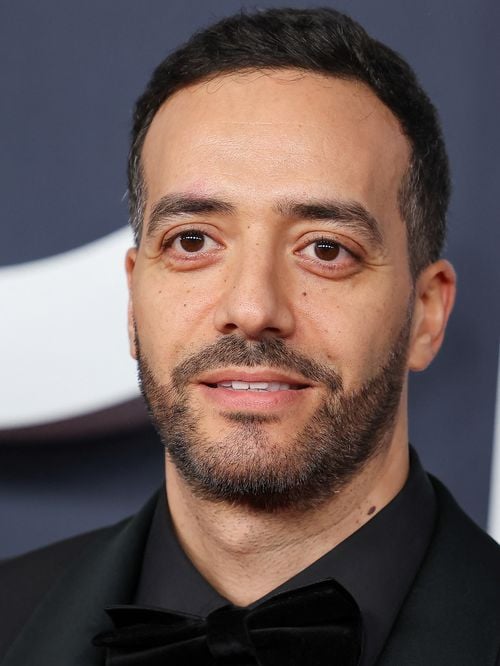Tarek Boudali passé d'un quotidien en HLM dans une cité à une vie d'acteur populaire : "Je suis resté le même"