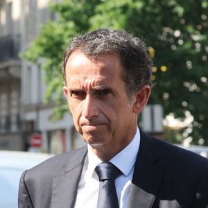 Alexandre Bompard - Arrivées aux obsèques de Philippe Labro en l'église de Saint-Germain-des-Prés à Paris le 13 juin 2025. © Dominique Jacovides - Christophe Clovis / Bestimage