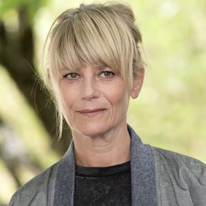 Marina Fois participe au photocall de La femme la plus riche du monde lors du 18ème Festival du Film Francophone d'Angoulême le 26 août 2025 à Angoulême, France. France. Photo by David NIVIERE/ABACAPRESS.COM