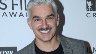 L'ancienne vie de François Vincentelli : avant d'être acteur, il a pratiqué un métier qui a parfois mis son corps à rude épreuve, la preuve en images