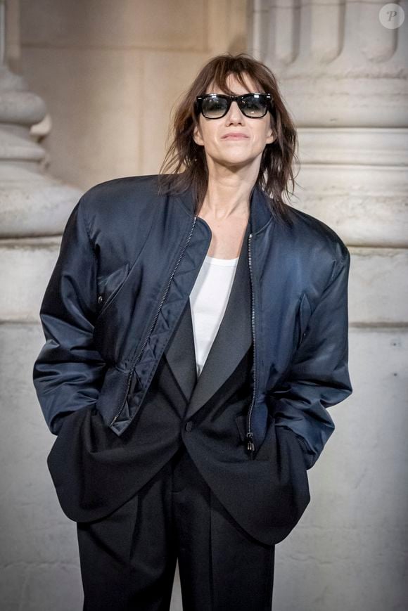 Charlotte Gainsbourg - Photocall du défilé Saint Laurent  "Collection Masculine Prêt-à-Porter Automne/Hiver 2025-2026" lors de la Fashion Week de Paris (PFW) le 28 janvier 2025 © Olivier Borde /Bestimage