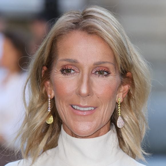 Céline Dion arrive au défilé Valentino lors de la semaine de la Haute Couture automne-hiver 2019-2020 à Paris, le 3 juillet 2019. Photo : Nasser Berzane/ABACAPRESS.COM