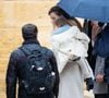 La douceur et sa sérénité de cette petite fille ont ému les personnes présentes lors de cet hommage bouleversant.
Marie Soleil, mère d'Emile, quitte l'église avec sa fille dans les bras, après la cérémonie funéraire à Saint-Maximin-la-Sainte-Baume le 8 février 2025. Photo par Shootpix/ABACAPRESS.COM