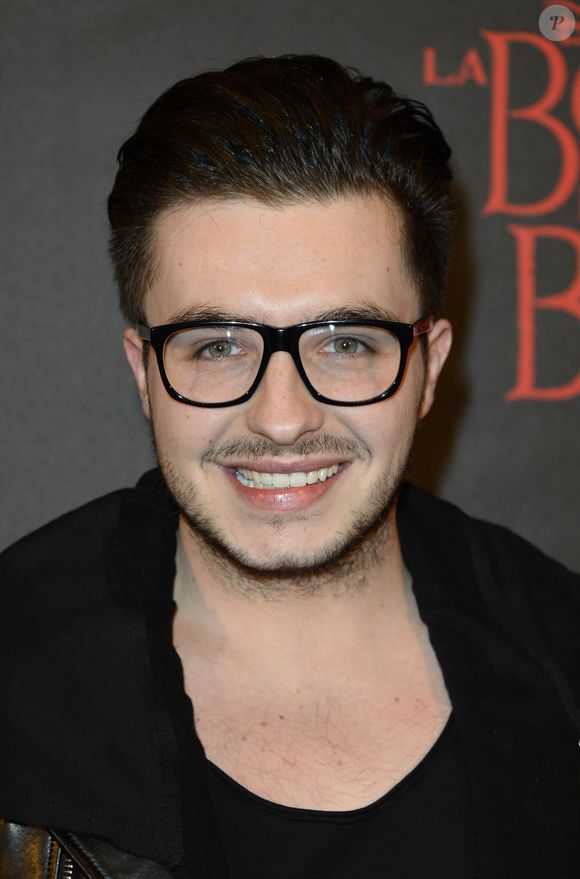Lundi 23 mars il a décidé de prendre la parole sur Insatgram. 

Le chanteur Olympe (The Voice 2) - Première de la comédie musicale "La Belle et la Bête" avec Vincent Niclo dans le rôle de la Bête au théâtre Mogador à Paris le 20 mars 2014. COADIC GUIREC / BESTIMAGE