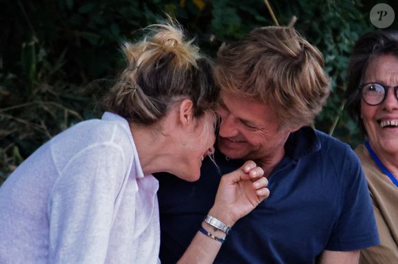 Alice Taglioni et Laurent Delahousse ont eu deux enfants ensemble

Alice Taglioni donne son premier concert au piano aux côtés d' Helene Berger dans le cadre du Cap Ferret Music Festival le 11 juillet 2022, au Canon, Lege Cap Ferret. Laurent Delahousse et Sarah Poniatowski y assistaient. Photo by Thibaud Moritz/ABACAPRESS.COM - POOL BESTIMAGE