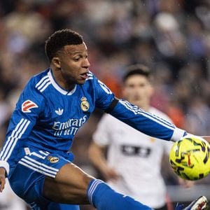Kylian Mbappé du Real Madrid en action pendant le match de La Liga 2025/26 entre Valence et le Real Madrid au stade Mestalla le 8 février 2026 à Valence, Espagne.  SPP / PsnewZ / Bestimage