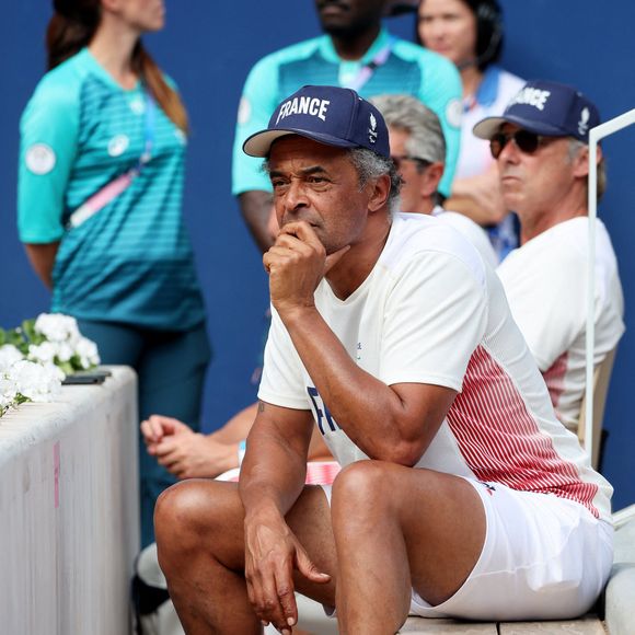 Yannick Noah, coach de l'équipe de France paralympique de tennis fauteuil lors de la rencontre de tennis fauteuil en quart de finale des jeux paralympiques Paris 2024, le 4 septembre 2024.

© Dominique Jacovides / Bestimage