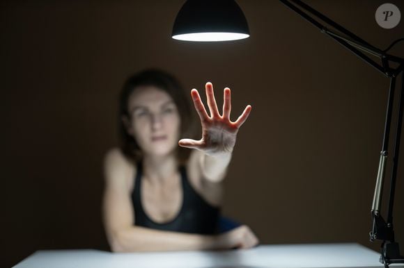 Elle favorise des relations plus saines et harmonieuses.

Photo prise par Engin Akyurt / Unsplash