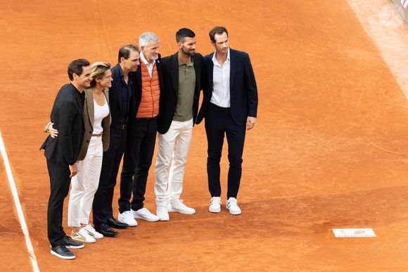 Novak Djokovic, Amélie Mauresmo, Roger Federer, Gilles Moretton, Andy Murray Hommage à Rafael Nadal pendant les Internationaux de France 2025 à Roland Garros le 25 mai 2025 à Paris, France. Photo par Nasser Berzane/ABACAPRESS.COM