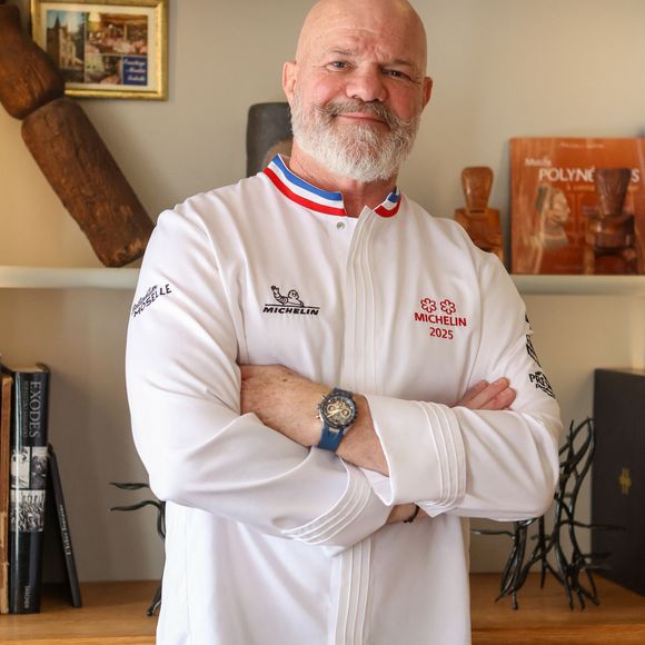 Exclusif - Le chef Philippe Etchebest dans les cuisines de son restaurant "Maison Nouvelle" à Bordeaux, le 11 avril 2025. ©Jean-Marc Lhomer/Bestimage.