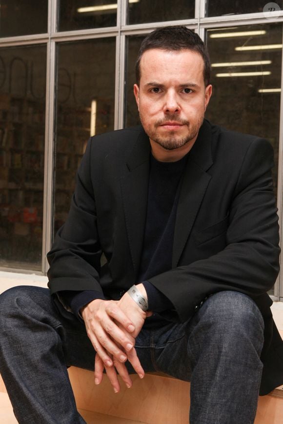 Exclusif - Nicolas Demorand pose lors de la soirée pour les 40 ans du quotidien Libération organisée au Centquatre à Paris, France, le 13 décembre 2013. Photo by Audrey Poree/ABACAPRESS.COM