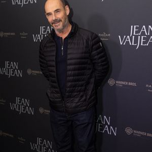 Après les années Inconnus, il confie avoir "plongé une bonne année dans différentes substances, différentes drogues".

Bernard Campan à la première du film "Jean Valjean" au cinéma Publicis à Paris le 17 novembre 2025.

© Julien Sarkissian / Bestimage