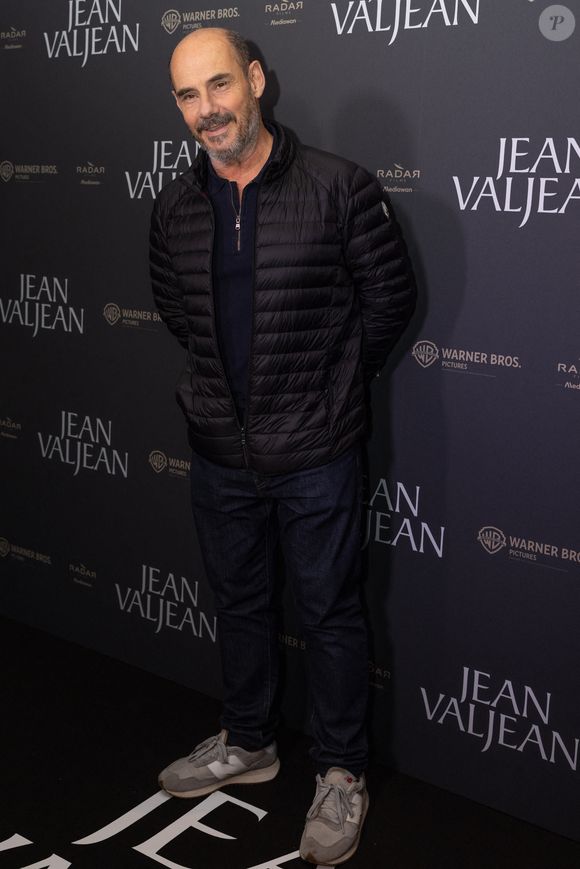 Après les années Inconnus, il confie avoir "plongé une bonne année dans différentes substances, différentes drogues".

Bernard Campan à la première du film "Jean Valjean" au cinéma Publicis à Paris le 17 novembre 2025.

© Julien Sarkissian / Bestimage