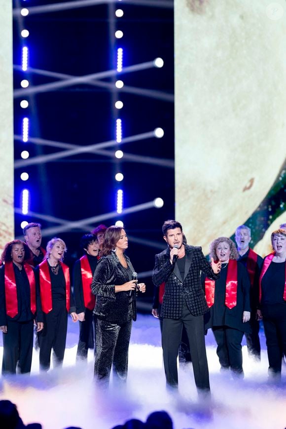 Exclusif - Chimene Badi et Vincent Niclo - Enregistrement de l'émission "La fête de la chanson française" à Paris, présentée par L.Thilleman et A.Manoukian, et diffusée le 20 décembre sur France 3
© Pierre Perusseau / Bestimage