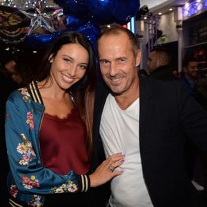 Exclusif - Delphine Wespiser (Miss France 2012) et son compagnon Roger Erhart - 1er anniversaire de la collaboration entre l'artiste contemporain R.Orlinski avec le parc Disneyland Paris, au Disney Store, à Paris, France, le 4 octobre 2018. © Rachid Bellak/Bestimage