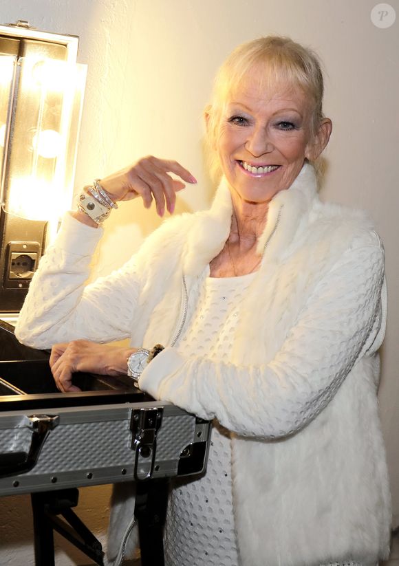 Rendez-vous avec Evelyne Leclercq à Paris le 7 novembre 2019. © Cédric Perrin/Bestimage