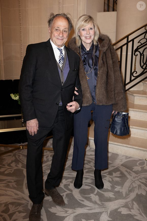 Chantal Ladesou et son mari Michel Ansault assistent au Gala des Stethos d'or 2025 à l'Hôtel Georges V, le 24 mars 2025 à Paris, France. Photo par David NIVIERE/ABACAPRESS.COM
