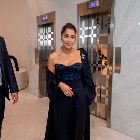 Leila Bekhti pose à l'hôtel "Martinez" lors du 76ème Festival International du Film de Cannes, France le 27 Mai 2023. Photo par Backgrid UK/ Bestimage