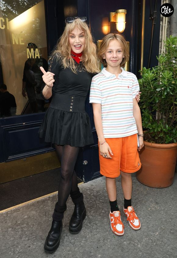 Arielle Dombasle et Billy et le fils de Julie Depardieu - Avant-première du film "Les Secrets de la princesse de Cadignan" au Silencio des Prés à Paris le 21 juin 2023. © Coadic Guirec/Bestimage