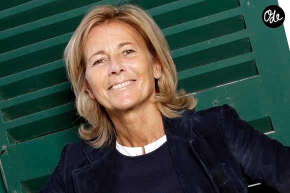 Claire Chazal pose à Paris © Cédric Perrin/Bestimage