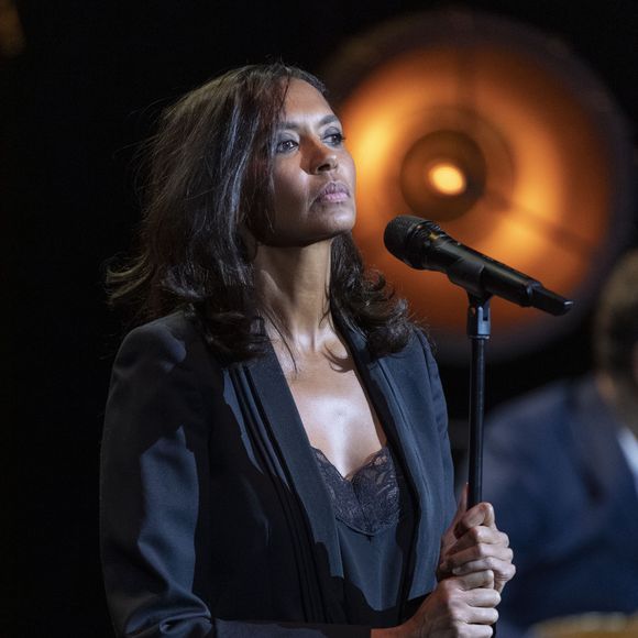 Karine Le Marchand - La Nuit de la Déprime revient aux Folies Bergère, le 3 février 2020. (Pierre Perusseau / Bestimage).
