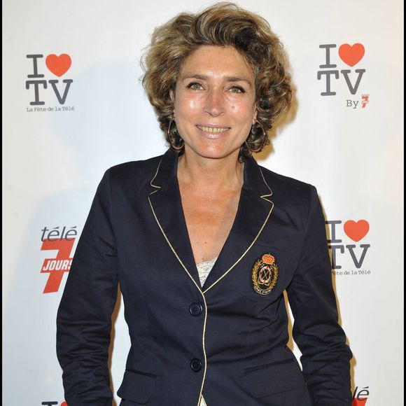 "C'est toujours triste d'arrêter une émission. Il y avait beaucoup d'émotion en plateau", a-t-elle premièrement déclaré dans les colonnes de "Télé-Loisirs"

Marie-Ange Nardi - Soirée "La fête de la télé" by Télé 7 Jours.
Crédit : COADIC GUIREC / BESTIMAGE