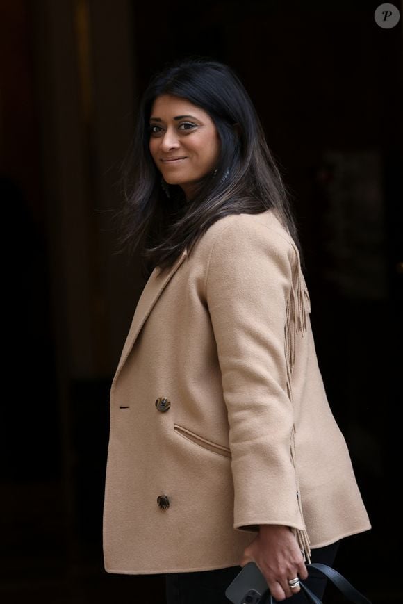 La porte-parole du gouvernement Prisca Thévenot, ministre du renouvellement démocratique - Le premier ministre réunit les membres du Gouvernement pour un séminaire gouvernemental de travail sur l'écologie, à Matignon, le 30 mai 2024. © Stéphane Lemouton / Bestimage