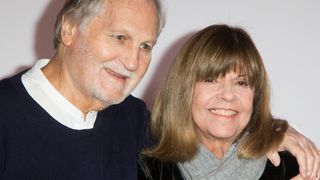Chantal Goya et Jean-Jacques Debout adeptes du "sleep divorce" : la chanteuse s'explique sur ce choix définitif