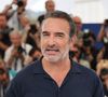 Jean Dujardin possède une maison dans une commune qu'il affectionne particulièrement.

Jean Dujardin assiste au photocall de "November (Novembre)" lors de la 75ème édition du festival de Cannes au Palais des Festivals à Cannes, France.  © David Boyer/ABACAPRESS.COM