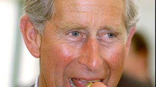 "Le roi ne prend pas de..." : Charles III a dû modifier une de ses habitudes alimentaires et ça n'a pas été facile !