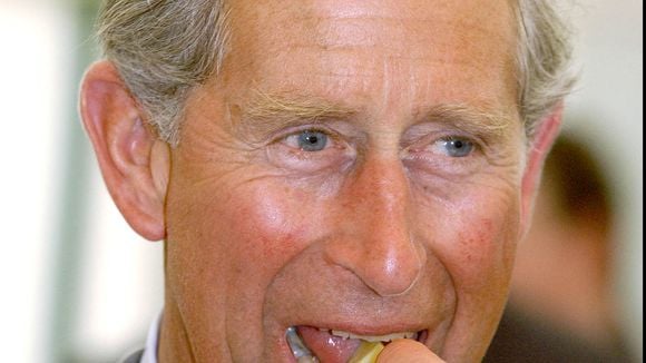 "Le roi ne prend pas de..." : Charles III a dû modifier une de ses habitudes alimentaires et ça n'a pas été facile !