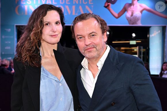 Justine Lévy et son compagnon Patrick Mille - Tapis rouge lors de la 7ème édition du festival Cinéroman au Pathé gare du Sud à Nice le 1er Octobre 2025. © Bebert-Jacovides/Bestimage