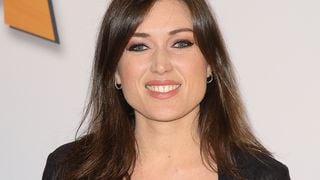 Elsa Esnoult maman comblée : la comédienne partage un tendre cliché aux côtés de son fils Eden et de son compagnon