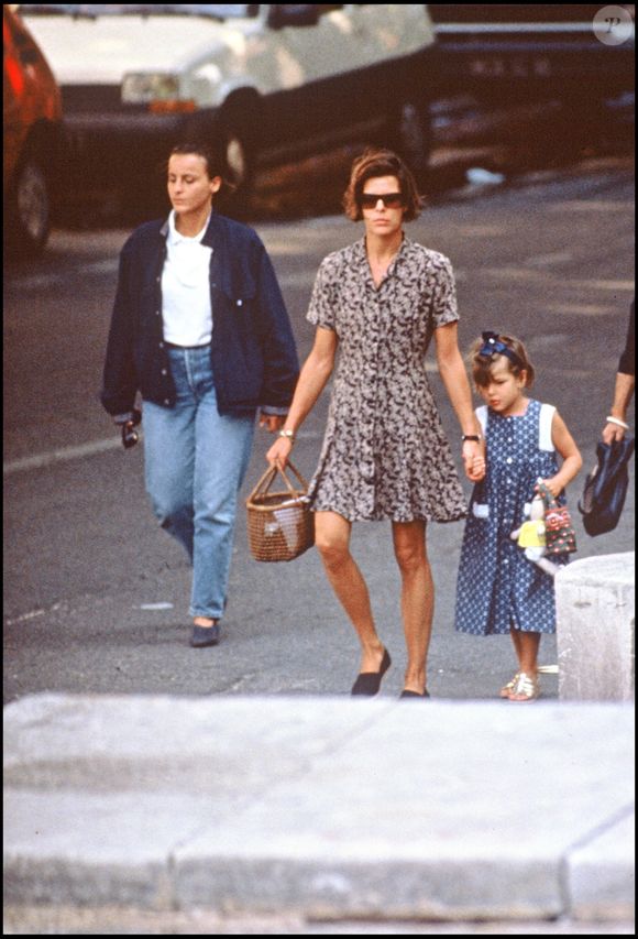 Caroline de Monaco et Charlotte Casiraghi à Saint-Rémy-de-Provence. AGENCE / BESTIMAGE