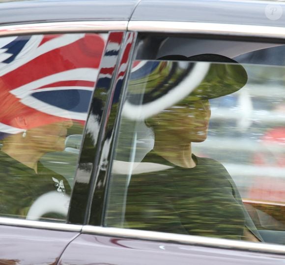 Sophie Rhys-Jones, comtesse de Wessex et Meghan Markle, duchesse de Sussex - Sorties du service funéraire à l'Abbaye de Westminster pour les funérailles d'Etat de la reine Elizabeth II d'Angleterre, à Londres, Royaume Uni, le 19 septembnre 2022.