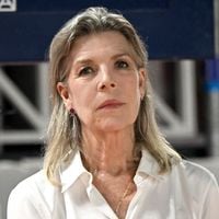 Caroline de Monaco a trouvé refuge dans une bergerie au coeur de la Provence avec 3 de ses enfants, un isolement vital et bénéfique