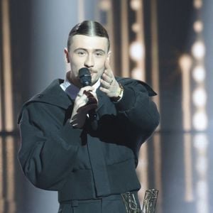 Lors de son concert au Festival du Château à Solliès-Pont, il estime ne pas avoir été à la hauteur et se montre très critique envers sa prestation. 

Pierre Garnier - Cérémonie de la 40ème édition des Victoires de la Musique à la Seine Musicale à Boulogne-Billancourt, France, le 14 février 2025. © Coadic Guirec/Bestimage