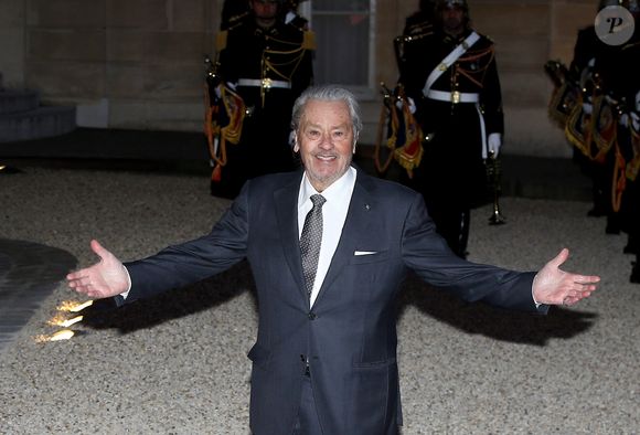 Alain Delon lors du dîner d'Etat du président de la République française en l'honneur du président de la République populaire de Chine lors de sa visite d’Etat en France du 24 au 26 mars 2019, au Palais de l'Elysée, à Paris, France, le 25 mars 2019.

© Dominique Jacovides/Bestimage