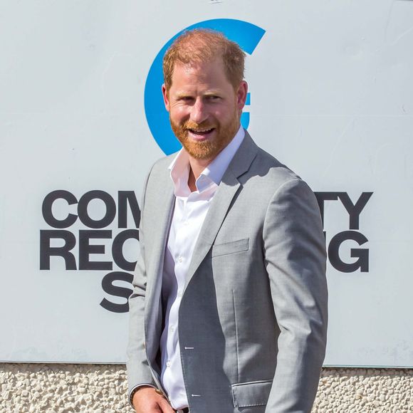 Le prince Harry en visite au Community Recording Studio de Nottingham, Royaume Uni, le 9 septembre 2025. © Stephen Daniels/Alpha Press/Bestimage