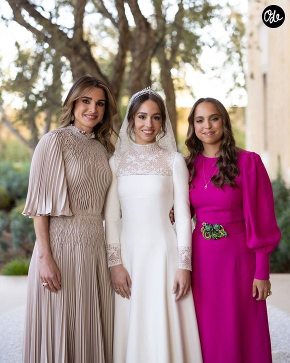Une arrivée qui vient agrandir la famille seulement dix-huit mois après la naissance de sa première fille, Amina.

Mariage de la princesse Iman de Jordanie et de Jameel Alexander Thermiotis au palais Beit Al Urdun à Amman, le 12 mars 2023. Dana Press / Bestimage