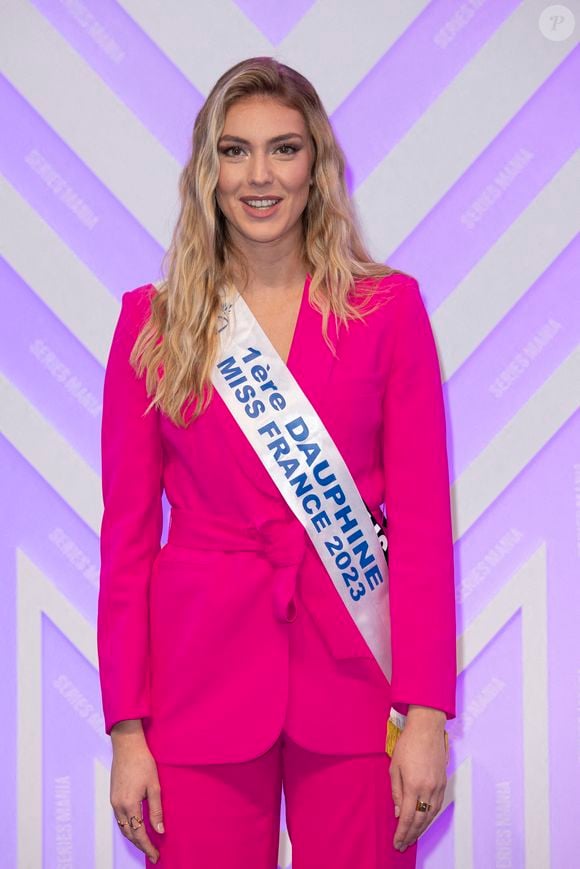 Agathe Cauet, première dauphine de Miss France 2023, et Miss Nord Pas-de-Calais 2022, sera en lice pour la couronne lors du 72e concours de Miss Monde en Inde le 25 mai prochain. Photo par Sébastien Courdji /ABACAPRESS.COM