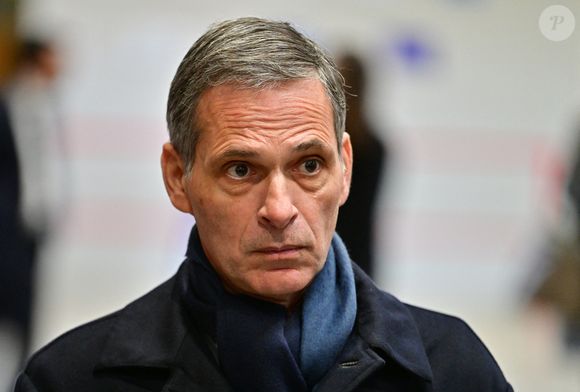 Rodolphe Saadé, propriétaire du journal "La Provence" - Le président de la République française E.Macron lors des "Discussions sur les enjeux démocratiques à l'épreuve des réseaux sociaux et des algorithmes" avec les lecteurs du journal "La Provence" à Marseille, le 16 décembre 2025. 
© ©hristian Liewig / Bestimage