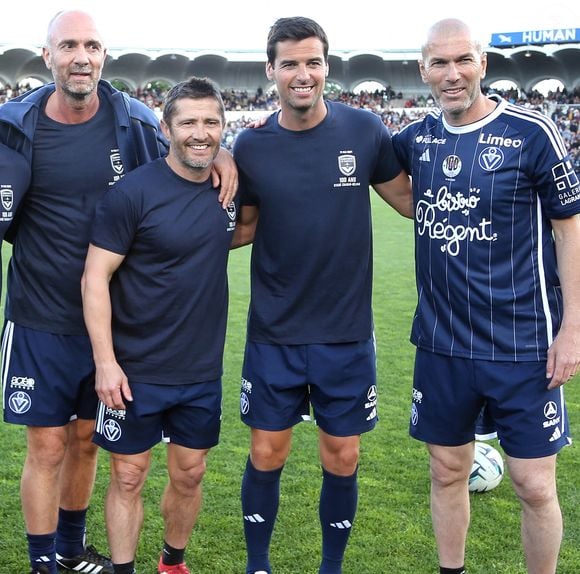 Christophe Dugarry, Bixente Lizarazu, Yoann Gourcuff, Zinedine Zidane - A l’occasion des 100 ans du parc Lescure, Bordeaux accueille au stade Chaban-Delmas un match de gala opposant les gloires des Girondins de Bordeaux au Variétés Club de France le mardi 14 mai 2024. © Patrick Bernard/ Bestimage